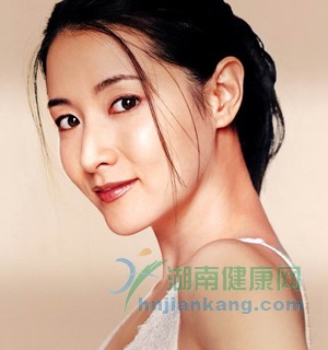 双下巴消失得无影无踪