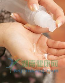 头发小护理只要睡前2分钟(组图)
